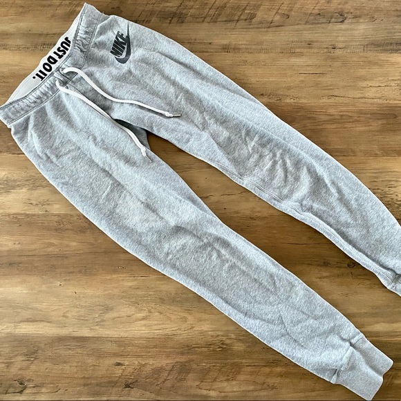 Nike Pants - Women’s Nike Rally Joggers